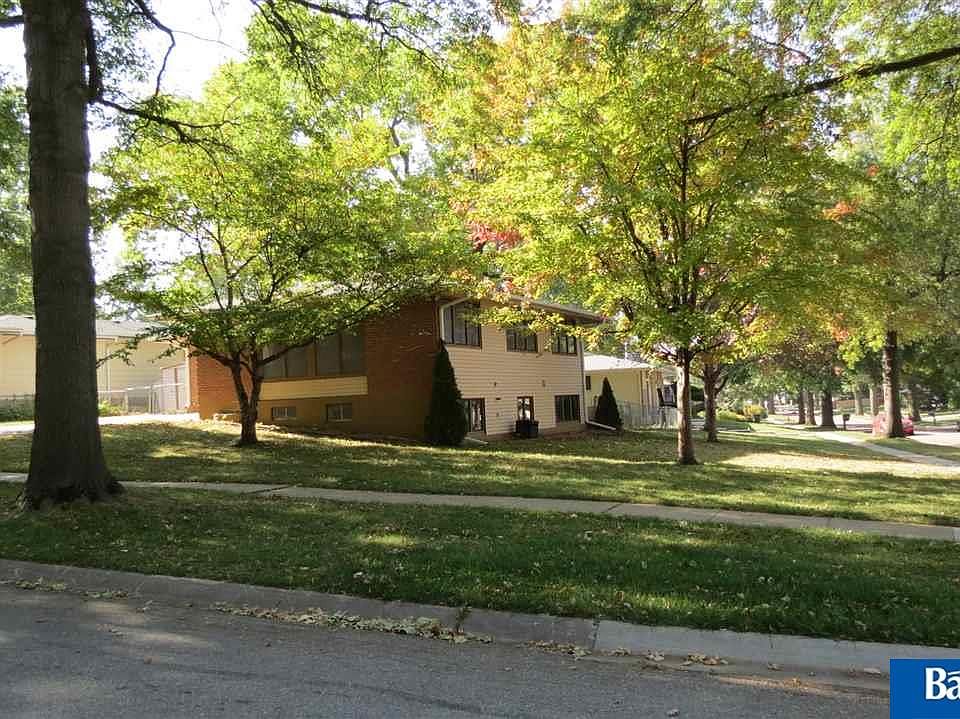 1st image of 1145 Lancaster Ln