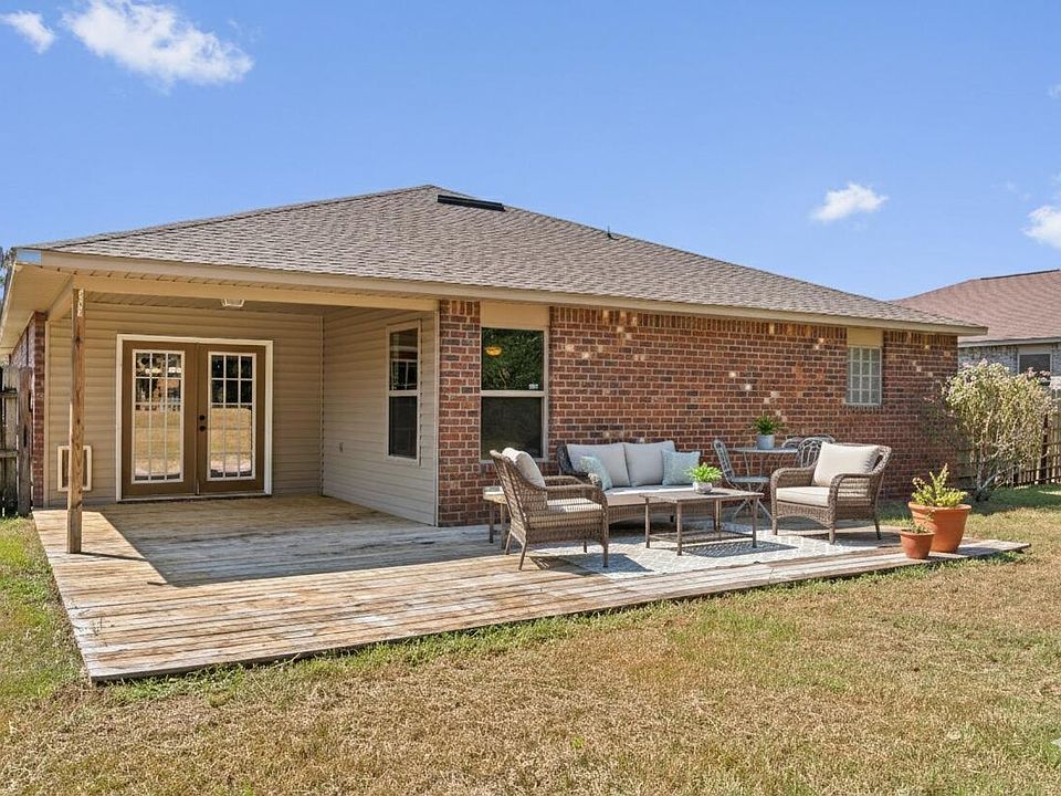 1st image of 5609 Price Plantation Rd