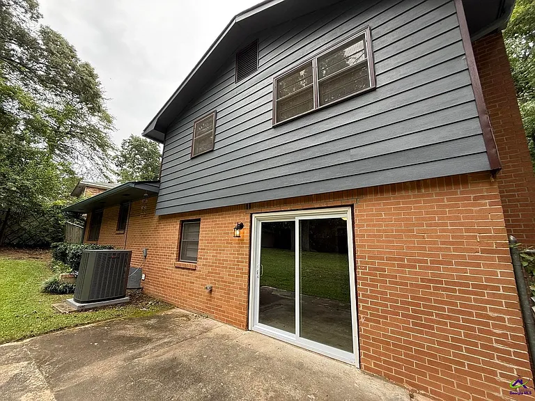 319 Ashby Way — Photo 26