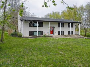 16880 S Ridgeview Rd, Olathe, KS 66062