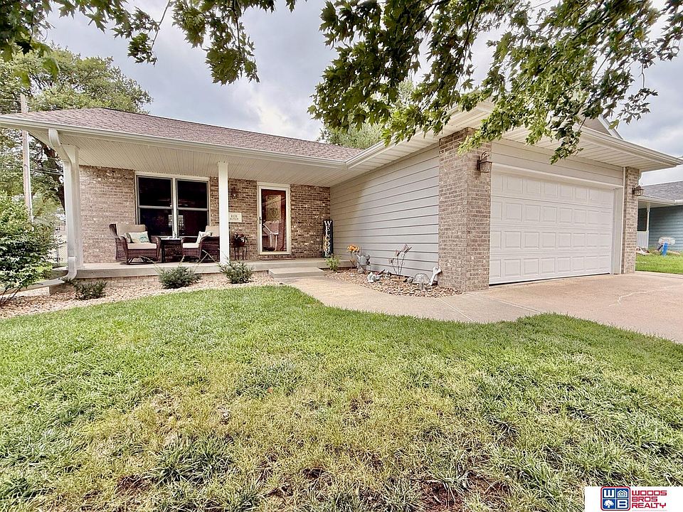 1st image of 1131 Rainbow Ave