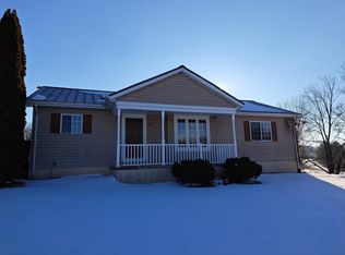 E3462 County Rd S, La Valle, WI 53941