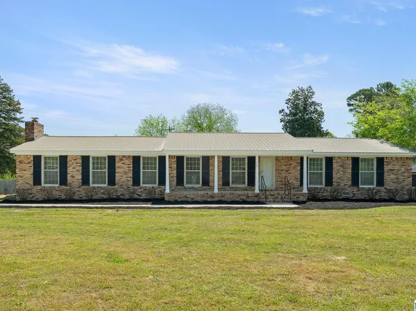900 Larkwood Dr NE, Cullman, AL 35055
