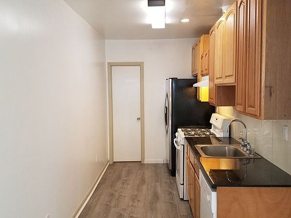 2nd image of 722 6th St #720