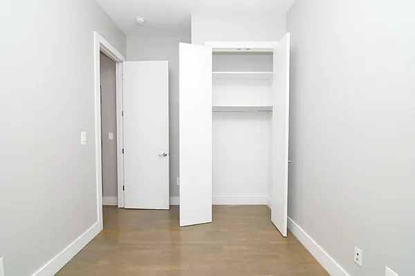 Rented by Compass | media 11