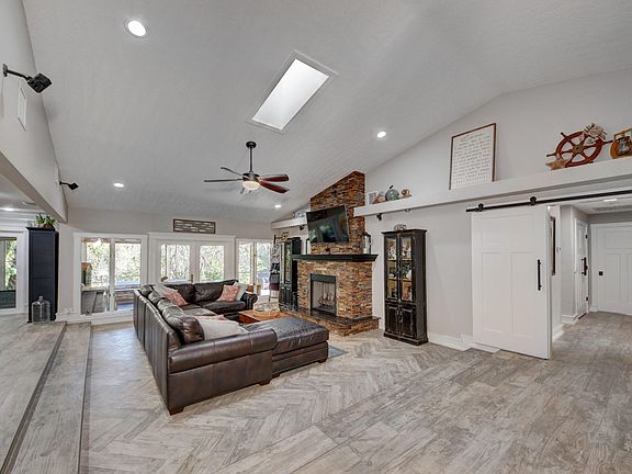 4th image of 3790 Wild Orchid Ln
