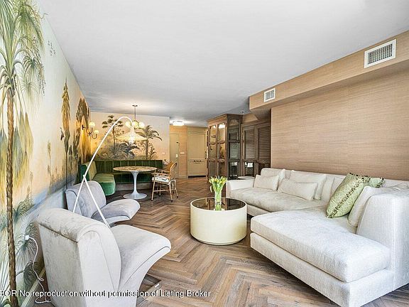 3rd image of 227 Brazilian Ave #50