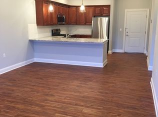 80 West End, Somerville, NJ 08876