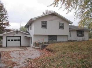 1334 Maple St, Eudora, KS 66025