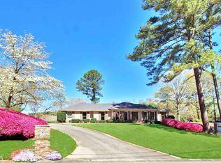 1736 Stonecliff Ct, Decatur, GA 30033