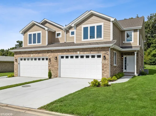 9425 Churchill Dr, Hickory Hills, IL 60457