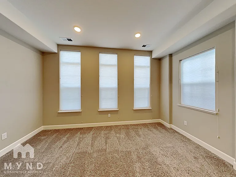 1805 Dark Horse Rd #A — Photo 3