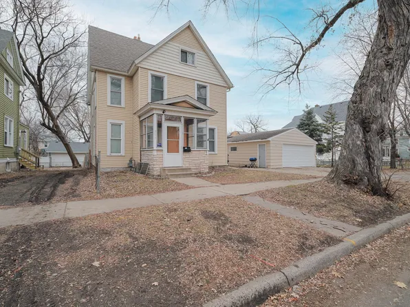 301 Lafond Ave, Saint Paul, MN 55103