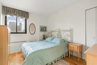 Sold by LG Fairmont Group