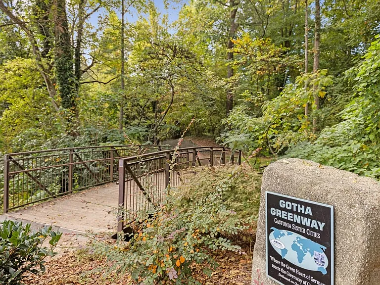 Northway at Fern Forest — Photo 41