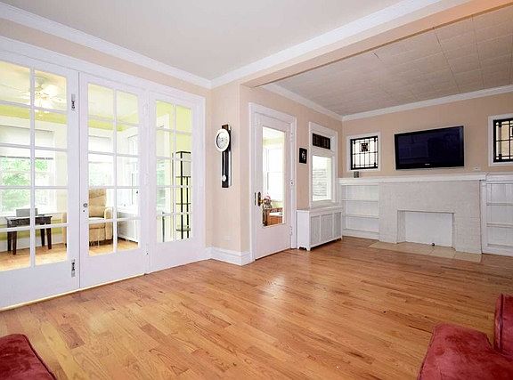5th image of 1318 W Columbia Ave