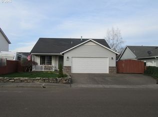 911 Meadowlark Pl, Molalla, OR