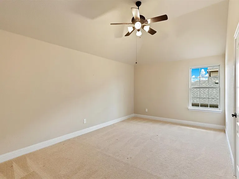 8110 Fenwick Ct — Photo 26