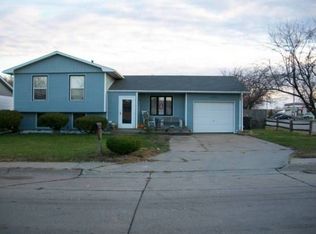 3231 Westside St, Grand Island, NE 68803