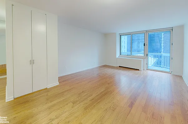 Rented by Brown Harris Stevens | media 18