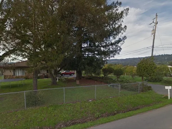 74 Whiting Rd, Watsonville, CA 95076