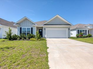 210 Lyla Ln, Crestview, FL 32539