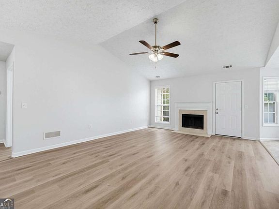 2nd image of 109 Remington Place Dr