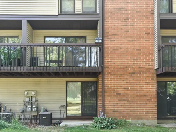 5225 South 13th STREET #D, Milwaukee, WI 53221