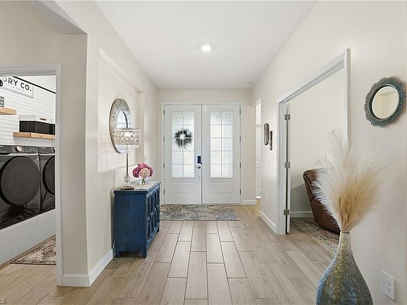 5th image of 10896 Timber Creek DR