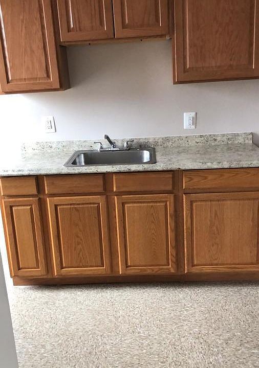 1st image of 380 W Main St APT 314