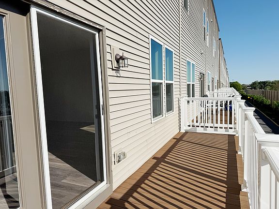 4th image of 16242 Connors Way Unit 44