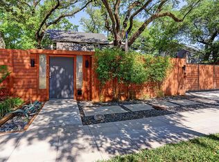1022 S Shepherd Dr, Houston, TX 77019