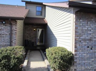 143 Sandridge Dr, Collinsville, IL