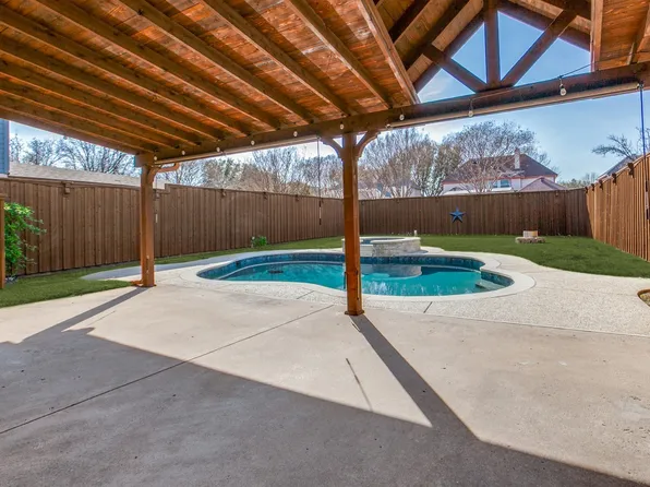 6805 Foxglove Trl, Sachse, TX 75048