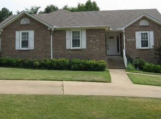 1215 Medallion Dr, Jonesboro, AR 72404
