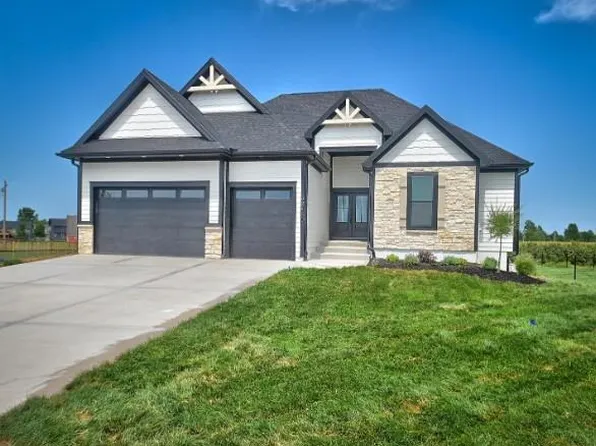 32460 W 167th Ct, Gardner, KS 66030