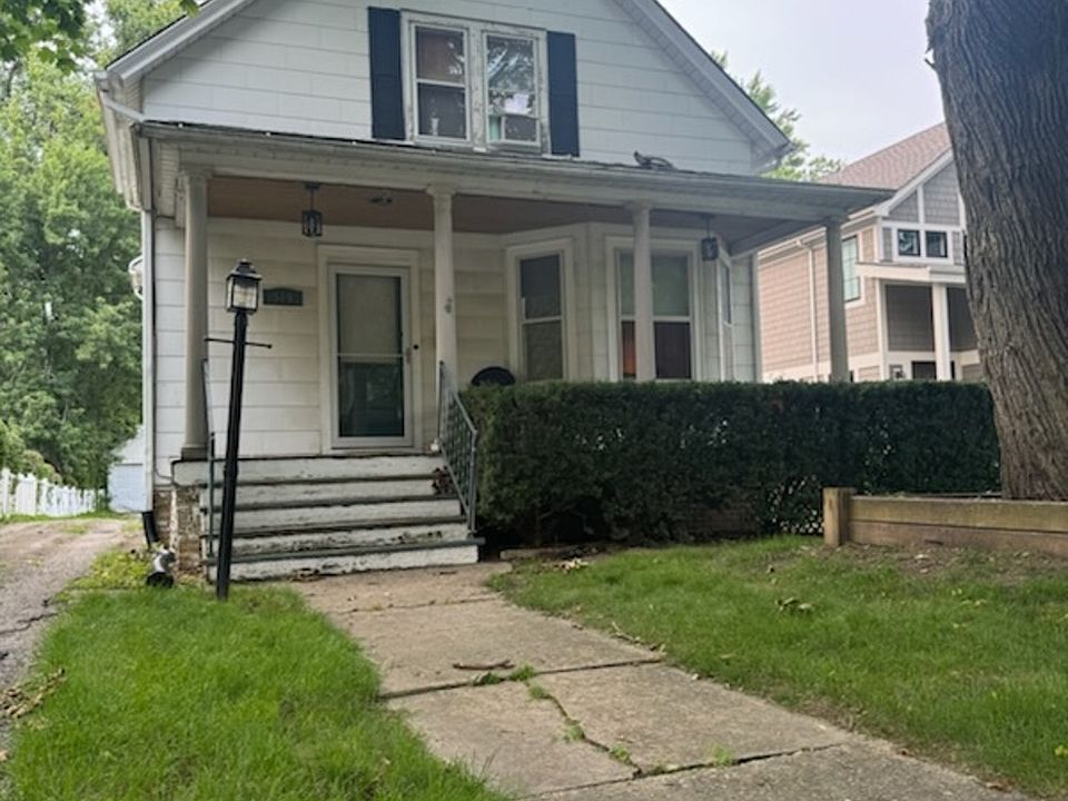 1st image of 569 Onwentsia Ave