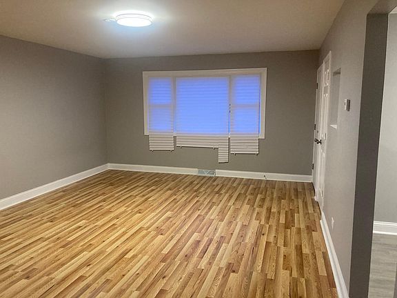 2nd image of 14120 S Manistee Ave Floor 1