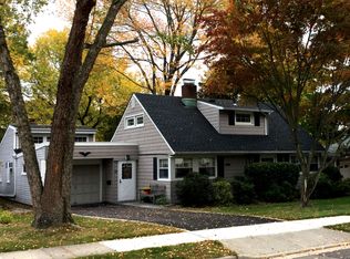 20 Guilford Rd, Port Washington, NY 11050