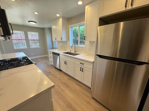 2614 Marie Ann Ln, Carmichael, CA 95608