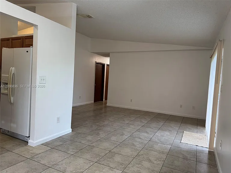 8556 SW 210th Ter — Photo 3