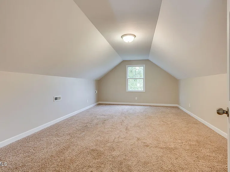 707 Victoria Lee Way — Photo 25
