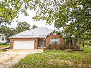 1522 Oak Forest Dr, Rolla, MO 65401