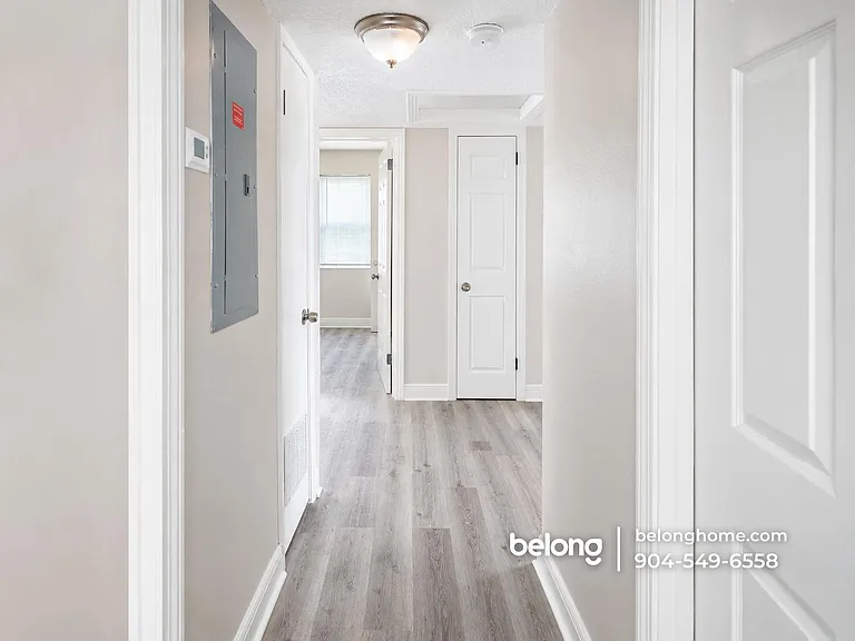 5531 Agra Ct — Photo 1