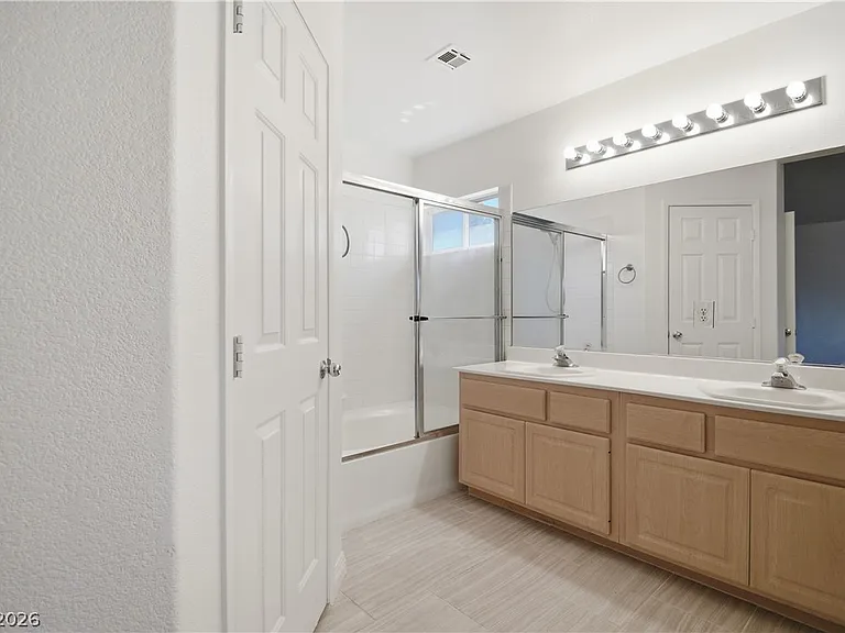 244 Camelback Ridge Ave — Photo 12