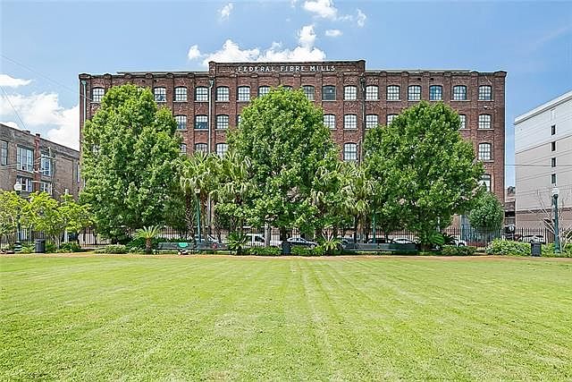 1st image of 1107 S Peters St APT 521