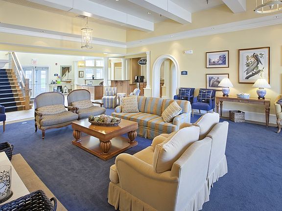 Clubhouse Lounge