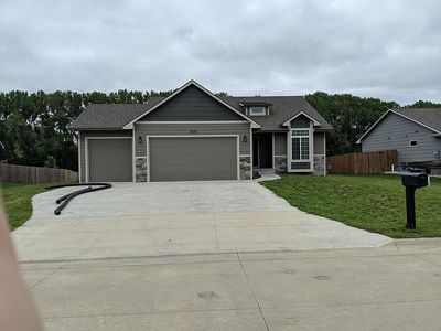 5007 Bramblewood Dr, Manhattan, KS, 66503