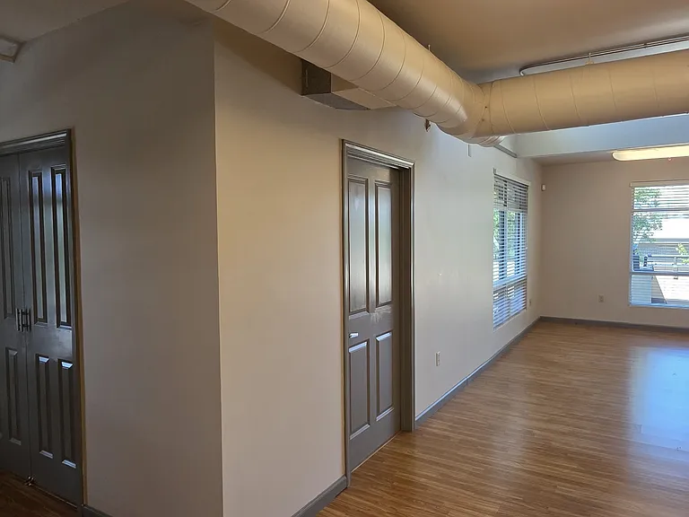 803 2nd St #301 — Photo 3