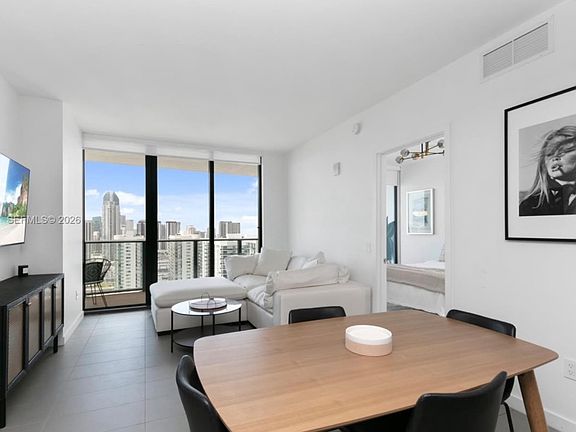4th image of 361 S Miami Ave #2